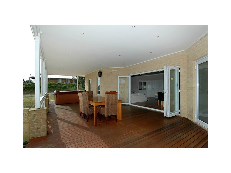 237 Badgerup Road, Wanneroo WA 6065