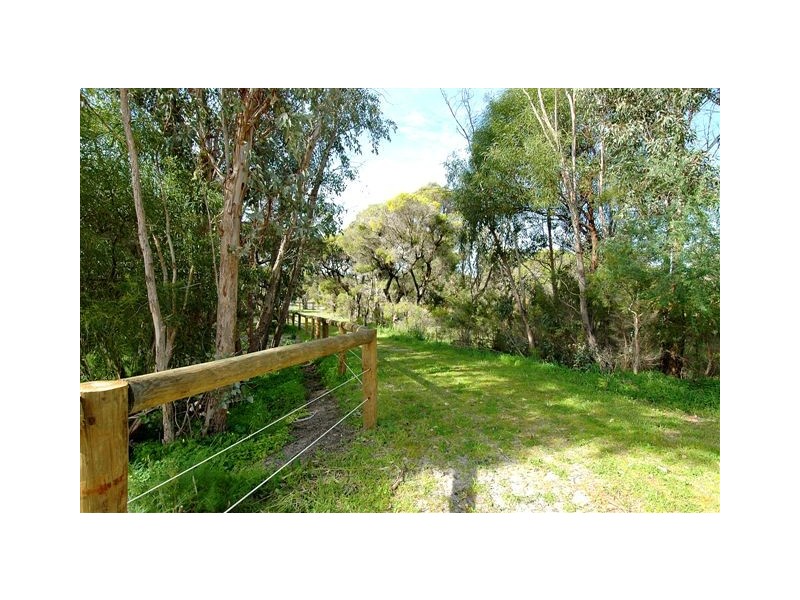 237 Badgerup Road, Wanneroo WA 6065