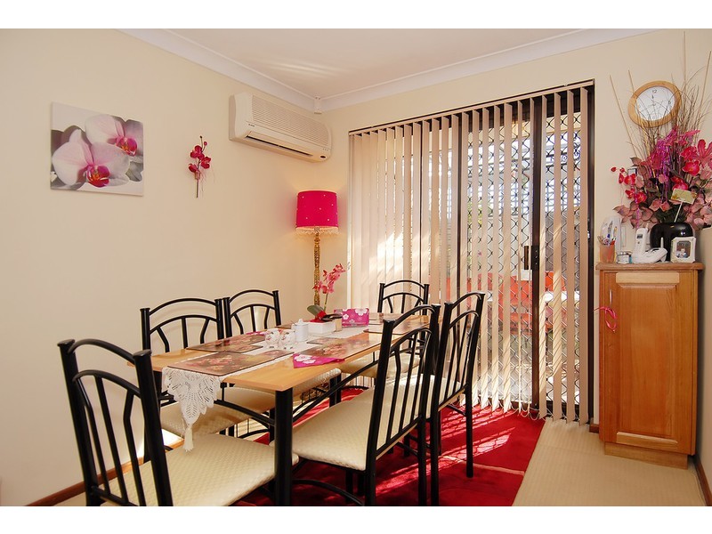 4/13 Bray Place, Beechboro WA 6063