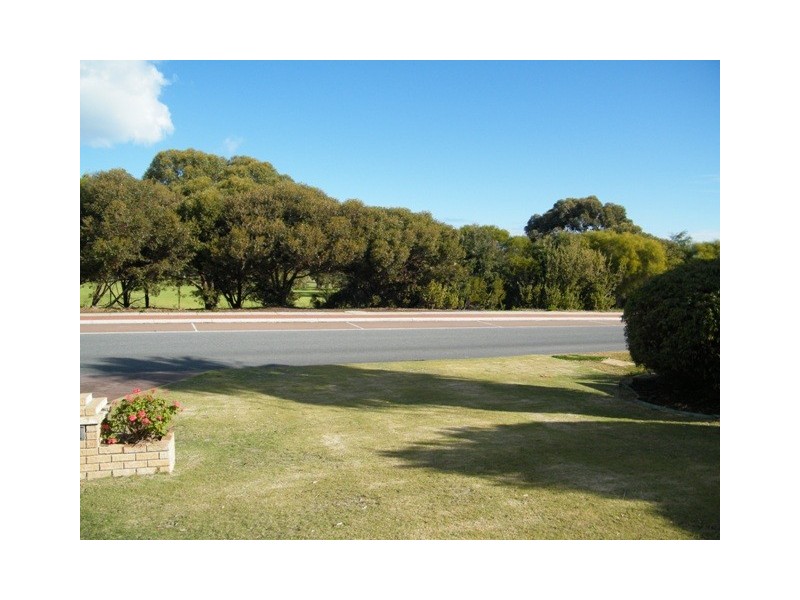 42 Westview Boulevard, Mullaloo WA 6027