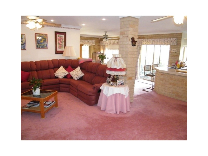 42 Westview Boulevard, Mullaloo WA 6027