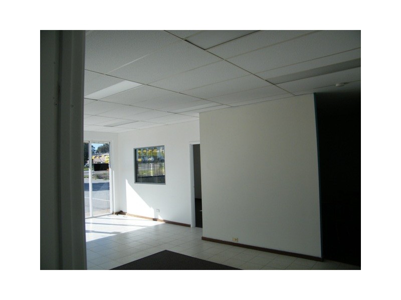 1/12 Buckingham Drive, Wangara WA 6065