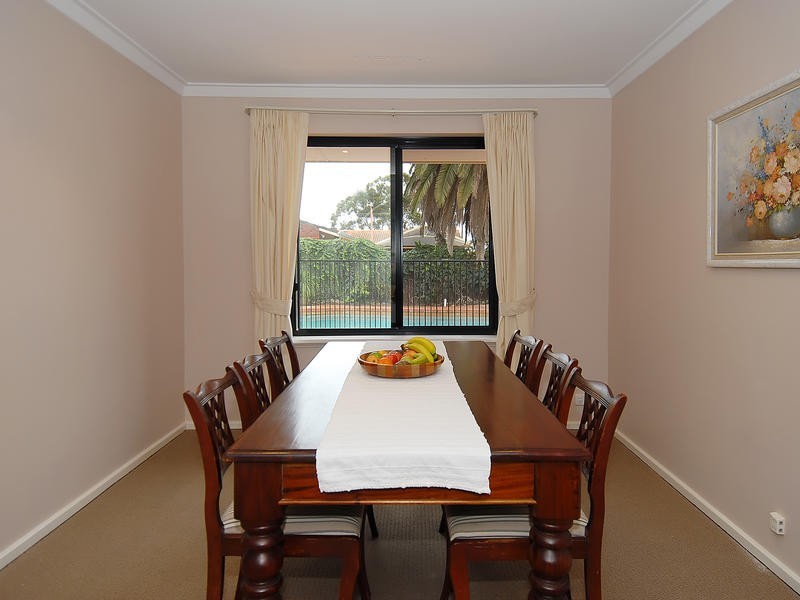 12 Dunster Street, Karrinyup WA 6018