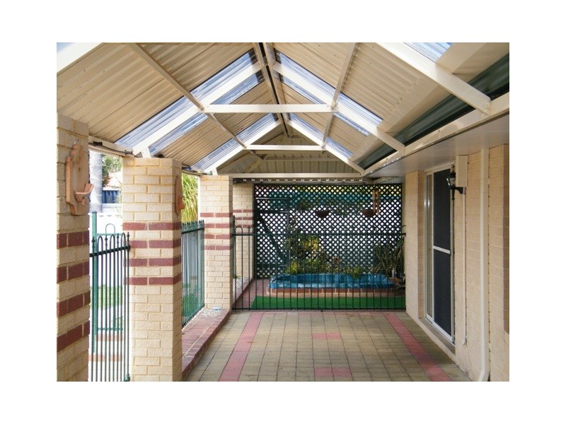 11 Esther Loop, Wanneroo WA 6065