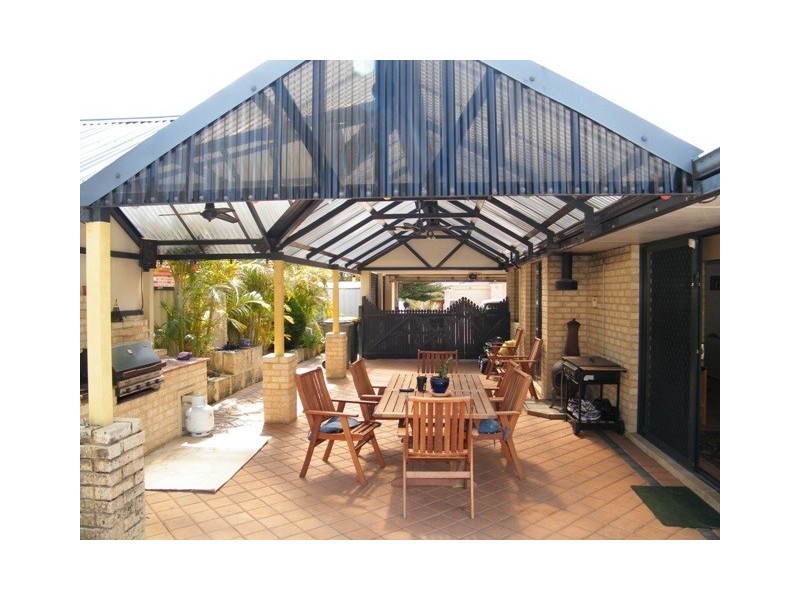 5 Siderno Rise, Hocking WA 6065