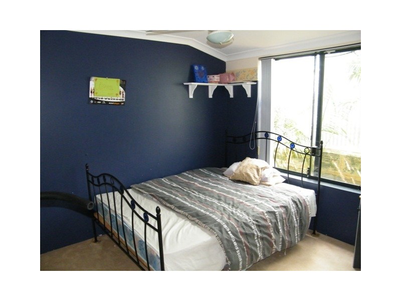 5 Siderno Rise, Hocking WA 6065