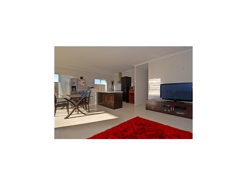 10 Weyba Turn, Ellenbrook WA 6069
