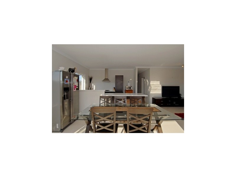 10 Weyba Turn, Ellenbrook WA 6069