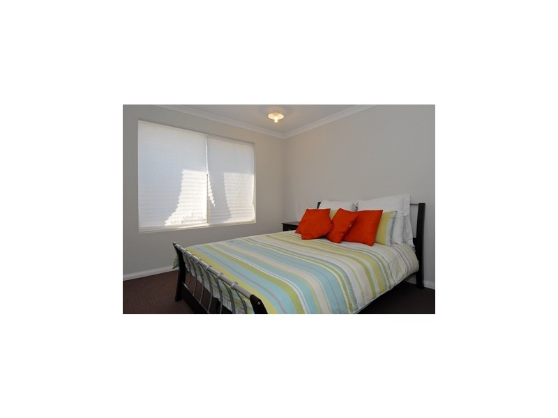 10 Weyba Turn, Ellenbrook WA 6069