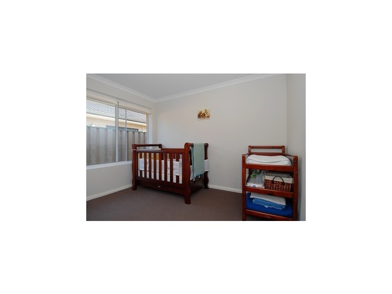 10 Weyba Turn, Ellenbrook WA 6069