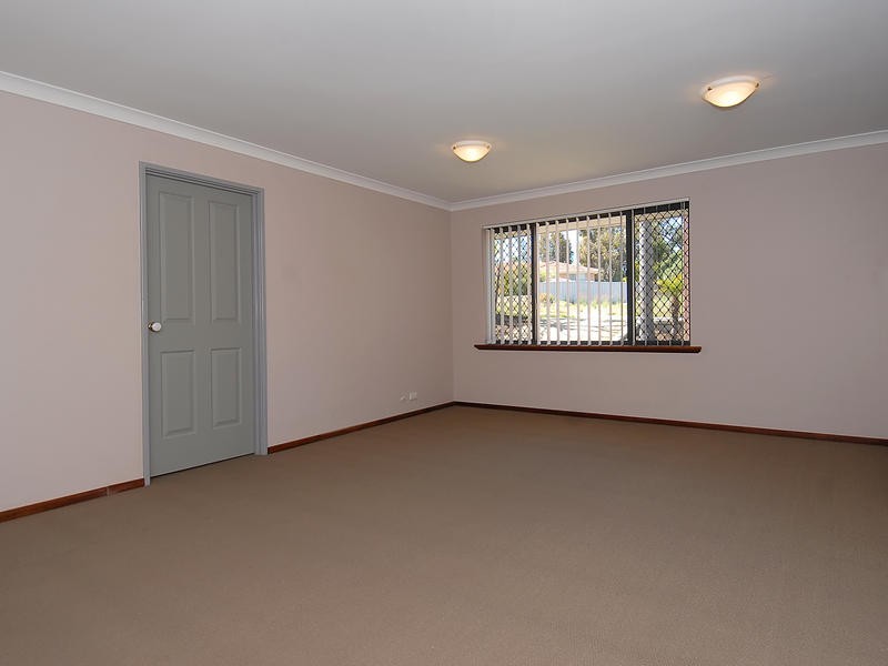 11 Quarkum Street, Wanneroo WA 6065