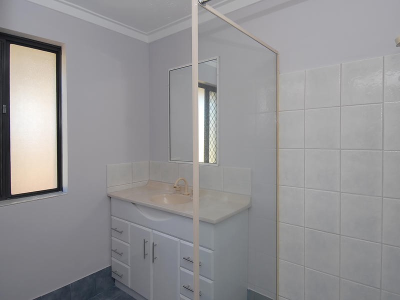 11 Quarkum Street, Wanneroo WA 6065