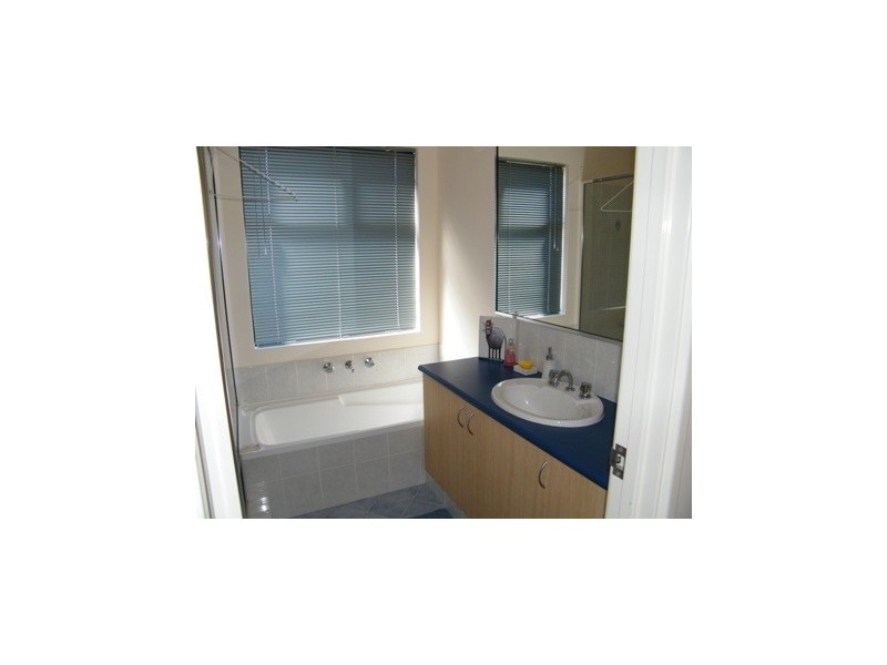 4/7 Hazel Avenue, Woodlands WA 6018