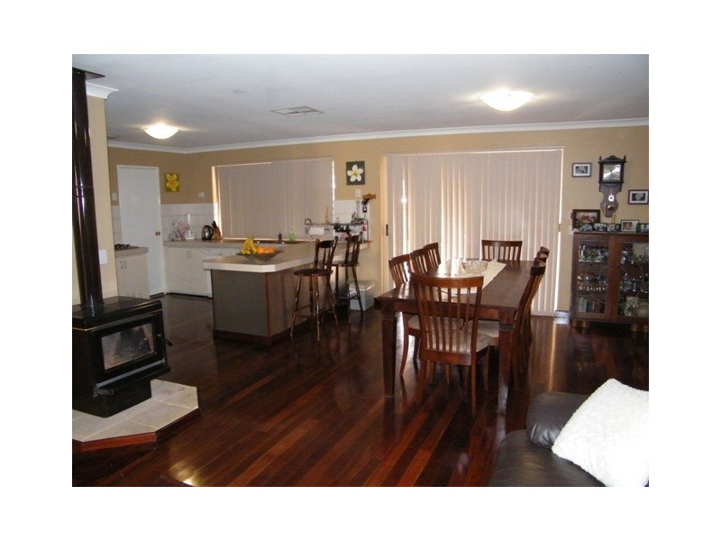 39 Backshall Place, Wanneroo WA 6065