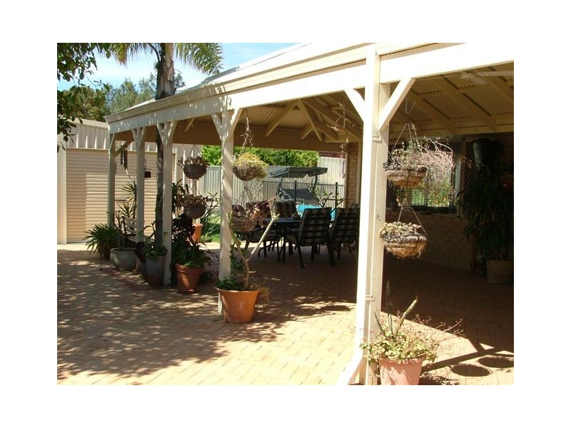 39 Backshall Place, Wanneroo WA 6065