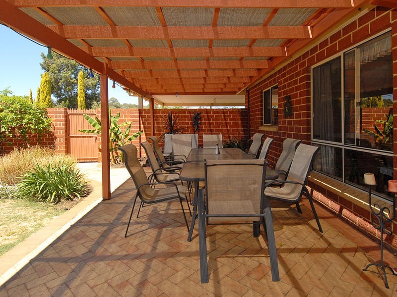 1 Nevis Place, Wanneroo WA 6065