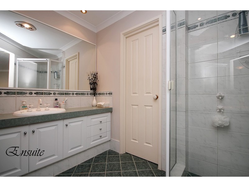 18 Narran Close, Edgewater WA 6027