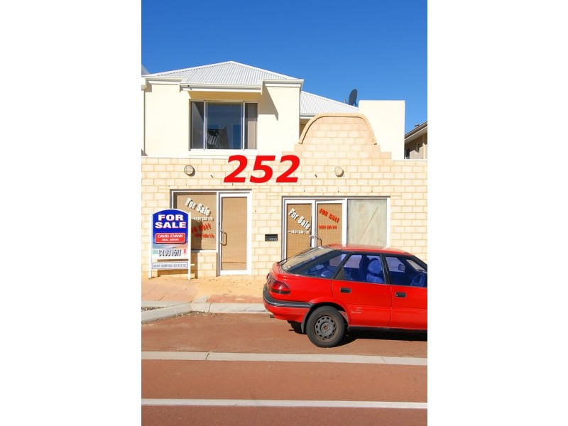 252 and 254 Ocean Keys Boulevard, Clarkson WA 6030