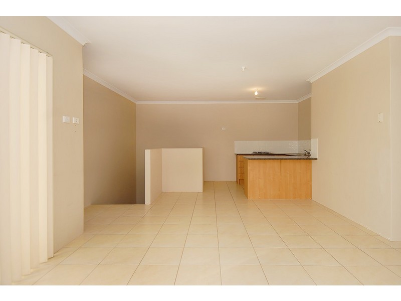 252 and 254 Ocean Keys Boulevard, Clarkson WA 6030