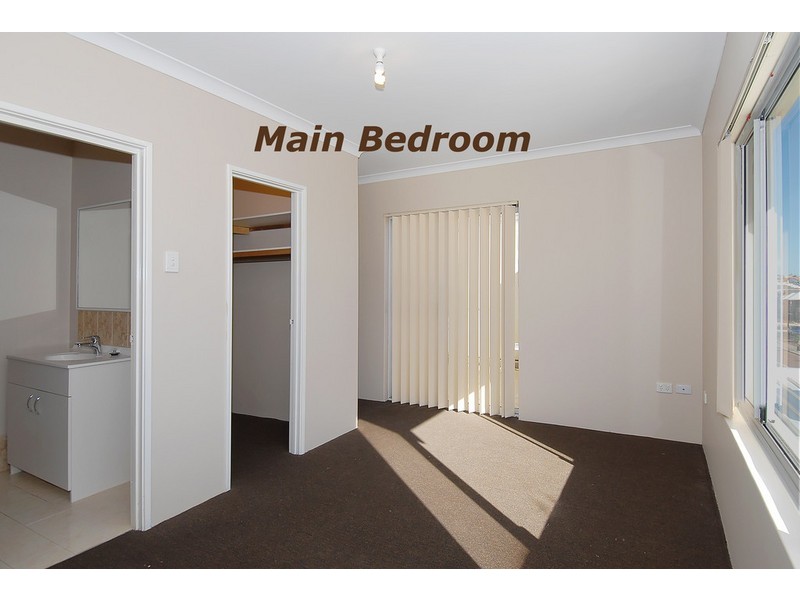 252 and 254 Ocean Keys Boulevard, Clarkson WA 6030