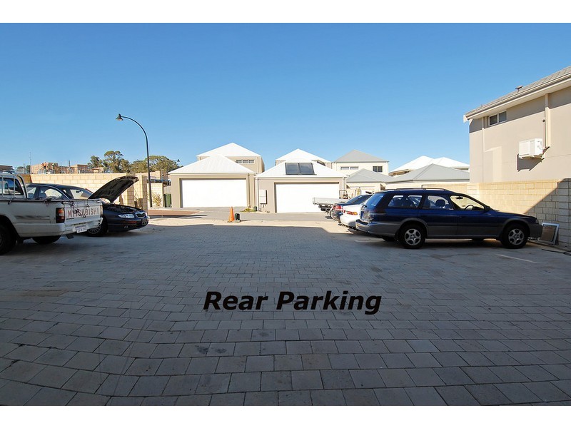 252 and 254 Ocean Keys Boulevard, Clarkson WA 6030