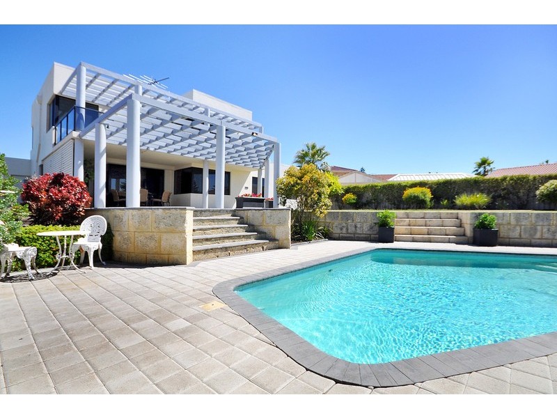 4 Jutland Rise, Ocean Reef WA 6027