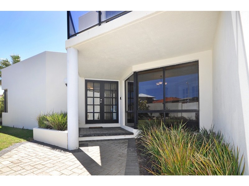 4 Jutland Rise, Ocean Reef WA 6027
