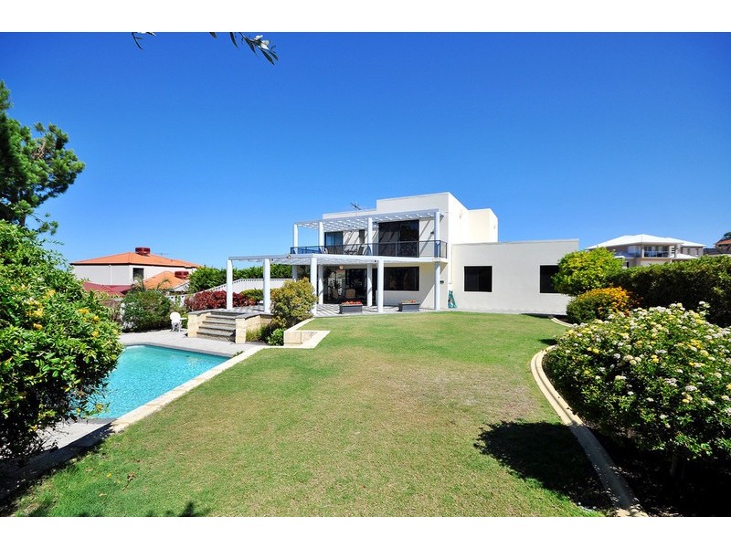 4 Jutland Rise, Ocean Reef WA 6027