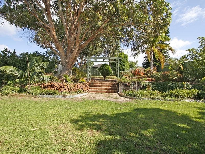 4 Ironwood Avenue, Heathridge WA 6027