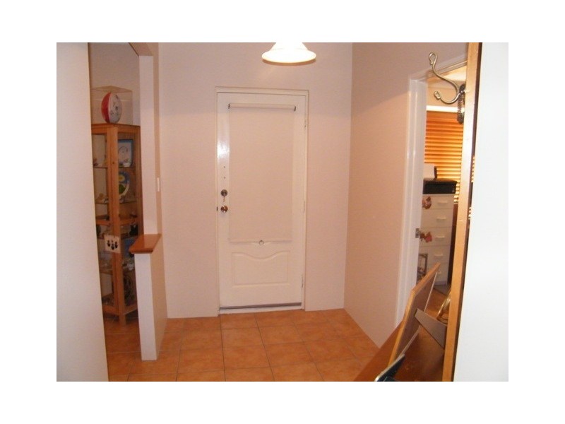 33 Raeburn Crescent, Landsdale WA 6065