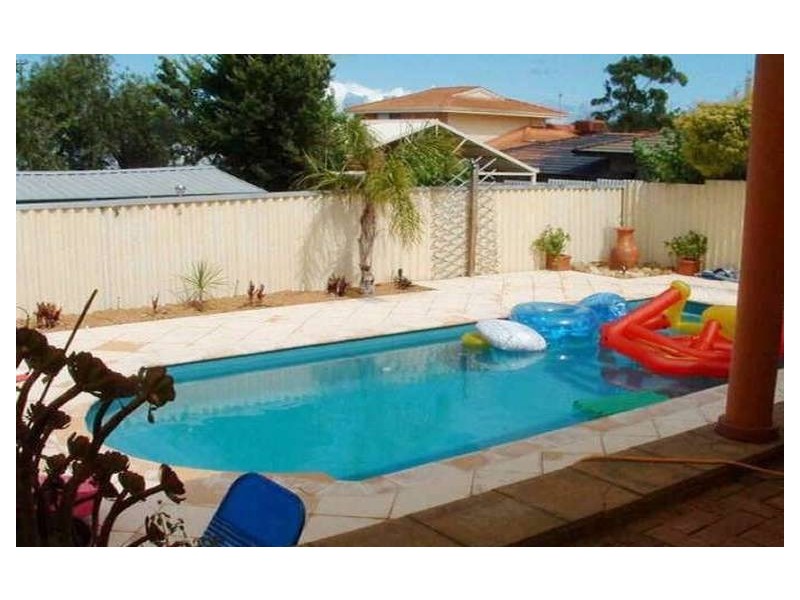 105 Contour Drive, Mullaloo WA 6027