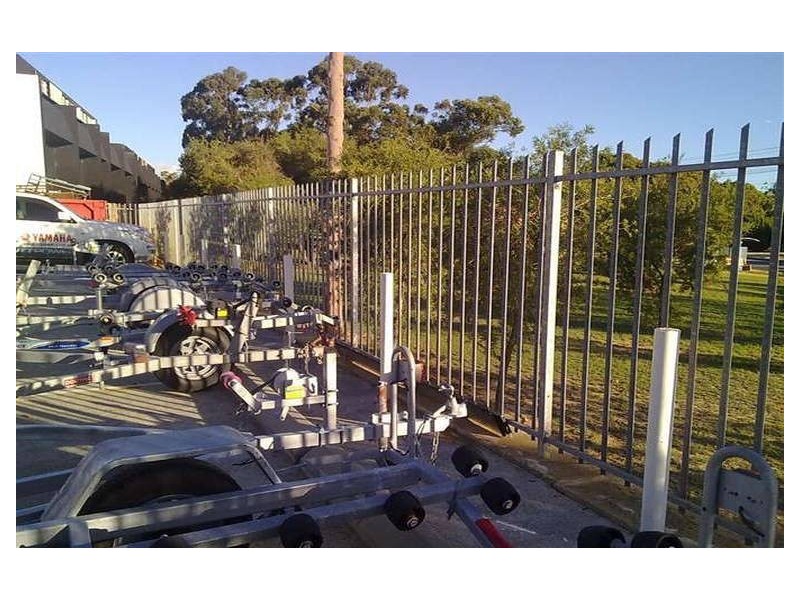 2/17 Finlay Place, Wangara WA 6065