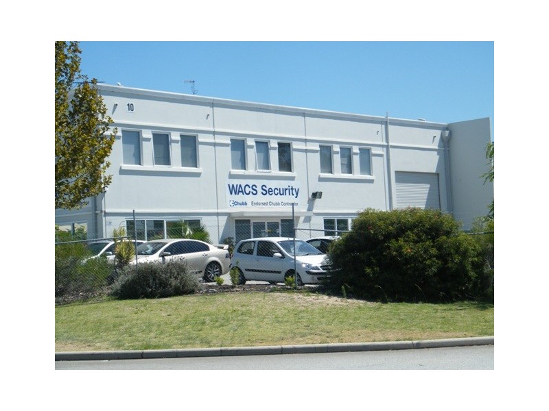 1/10 Pavers Circle, Malaga WA 6090