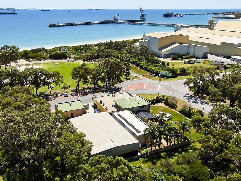 177 Kwinana Beach Road, Kwinana Beach WA 6167