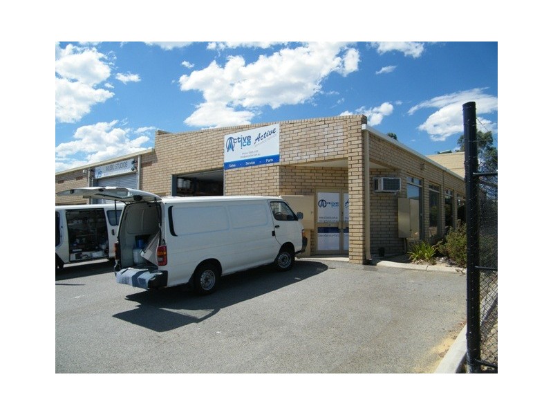 1/35 Buckingham Drive, Wangara WA 6065