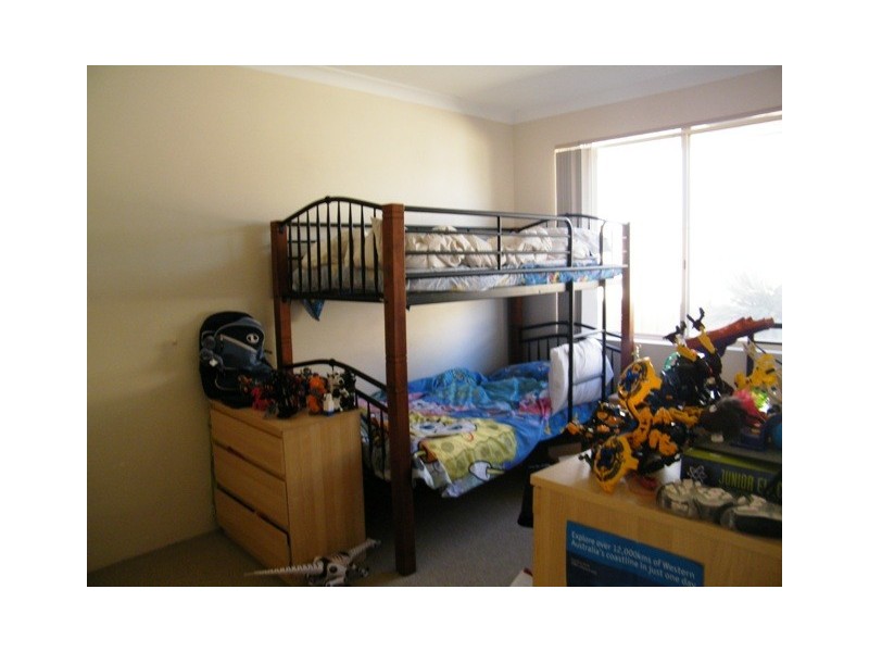 4 Madrid Terrace, Hocking WA 6065