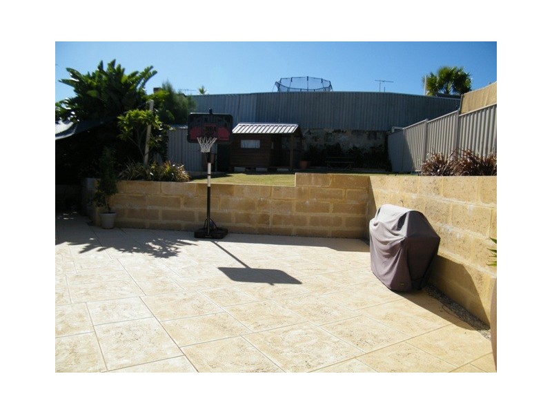 20 Coorong Place, Kallaroo WA 6025