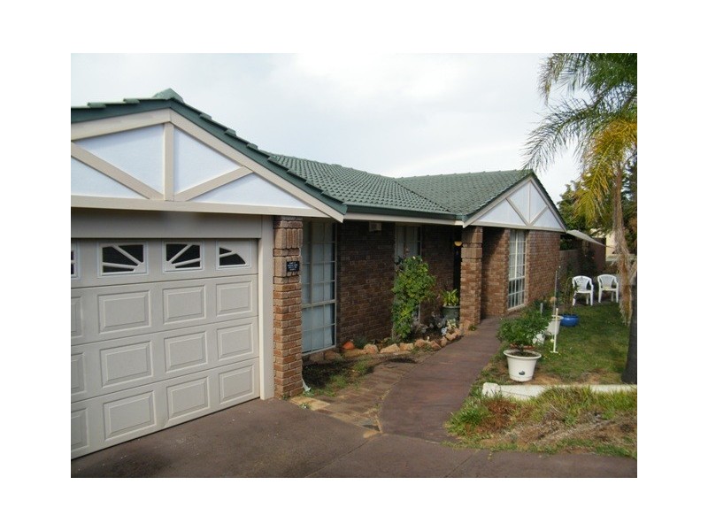 2 Garden Grove, Edgewater WA 6027