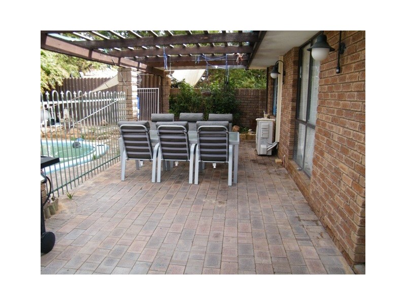 2 Garden Grove, Edgewater WA 6027