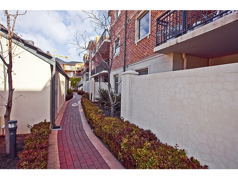 3/101 Grand Boulevard, Joondalup WA 6027