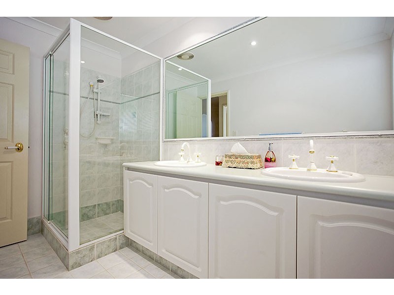 10 Regina Loop, Currambine WA 6028