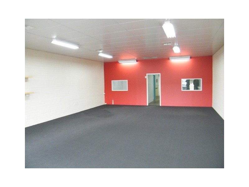 4/15 Prindiville Drive, Wangara WA 6065