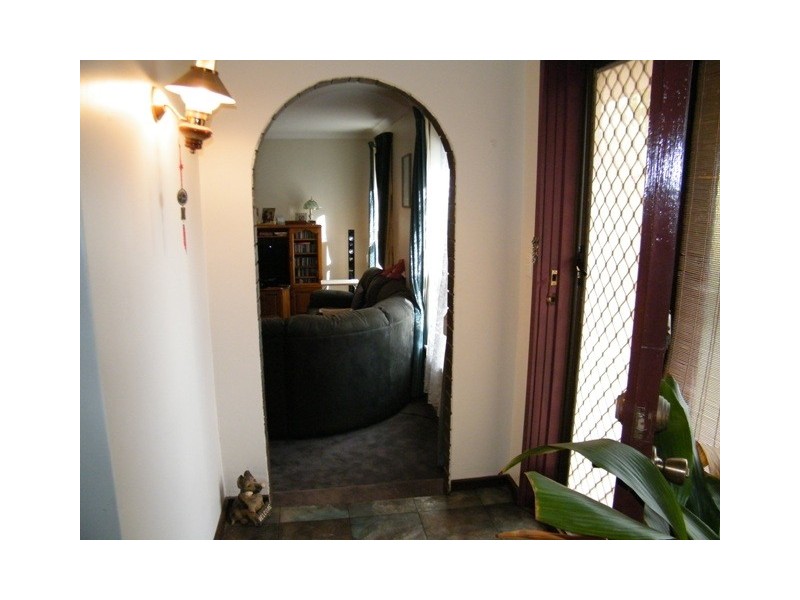 2 Nolyang Crescent, Wanneroo WA 6065