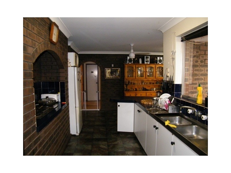 2 Nolyang Crescent, Wanneroo WA 6065