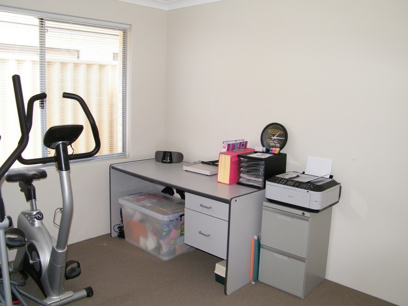 18 Finglass Meander, Butler WA 6036