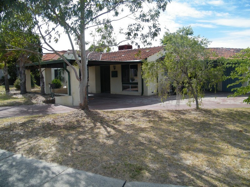 44B Allinson Drive, Girrawheen WA 6064