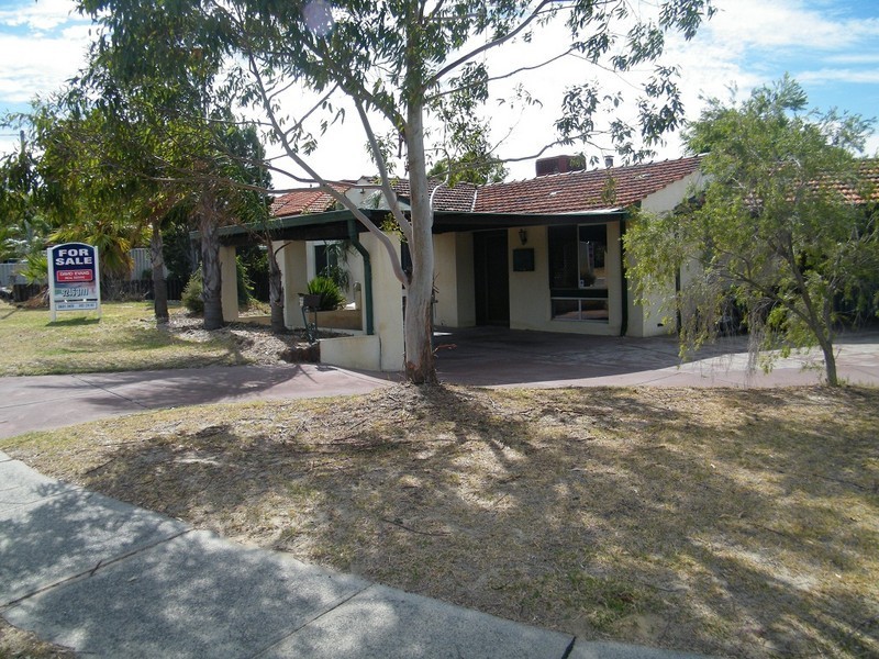 44B Allinson Drive, Girrawheen WA 6064