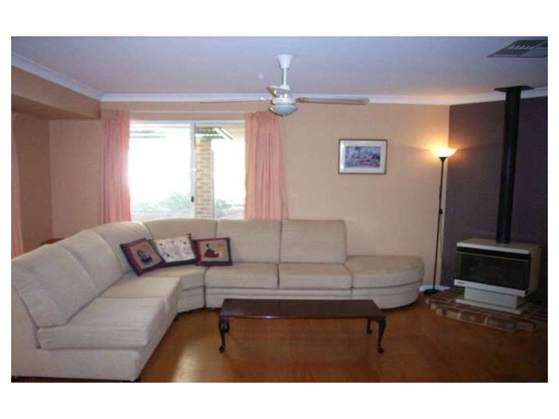 96 Berkley Road, Marangaroo WA 6064