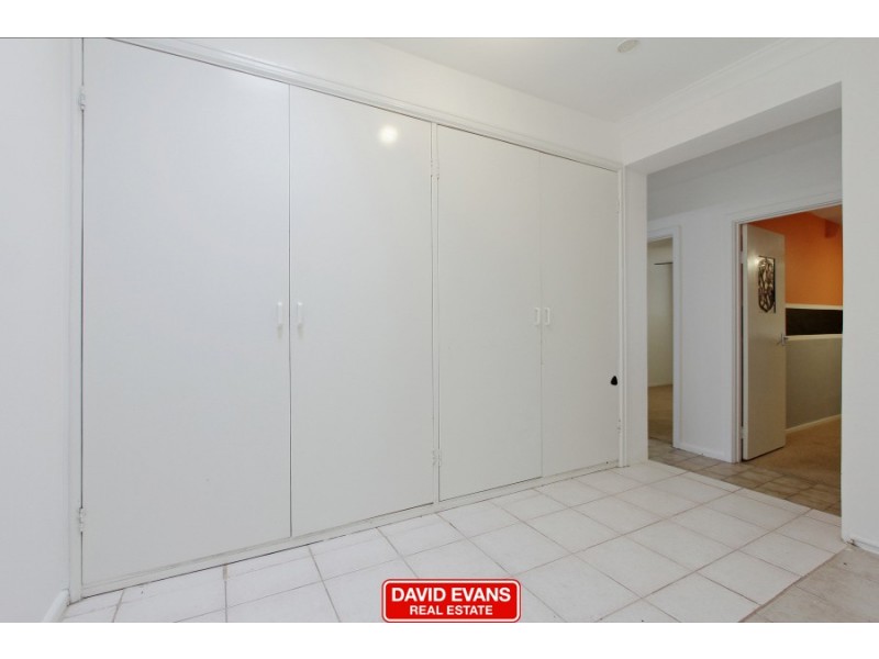 41 Hadleigh Way, Girrawheen WA 6064