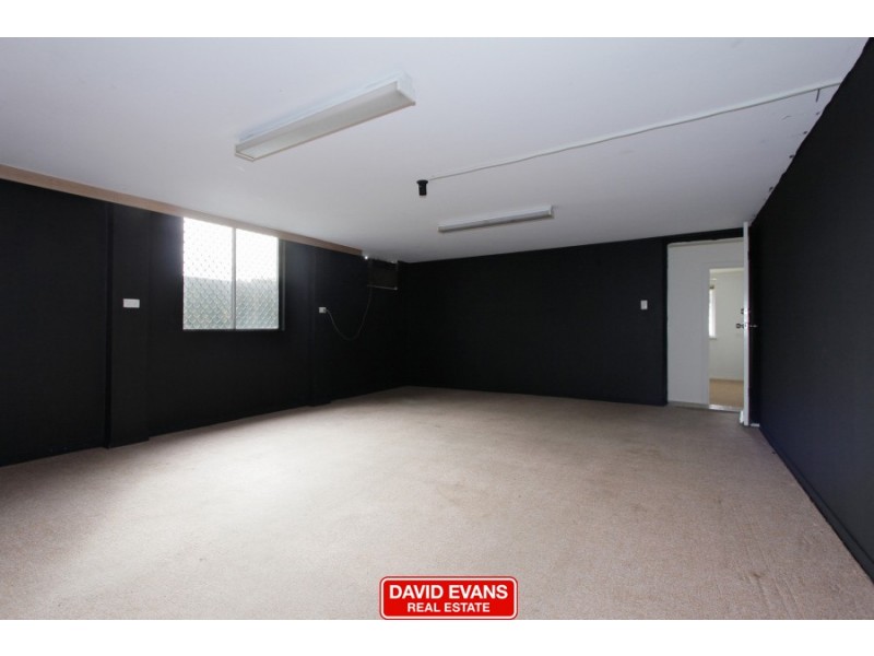 41 Hadleigh Way, Girrawheen WA 6064